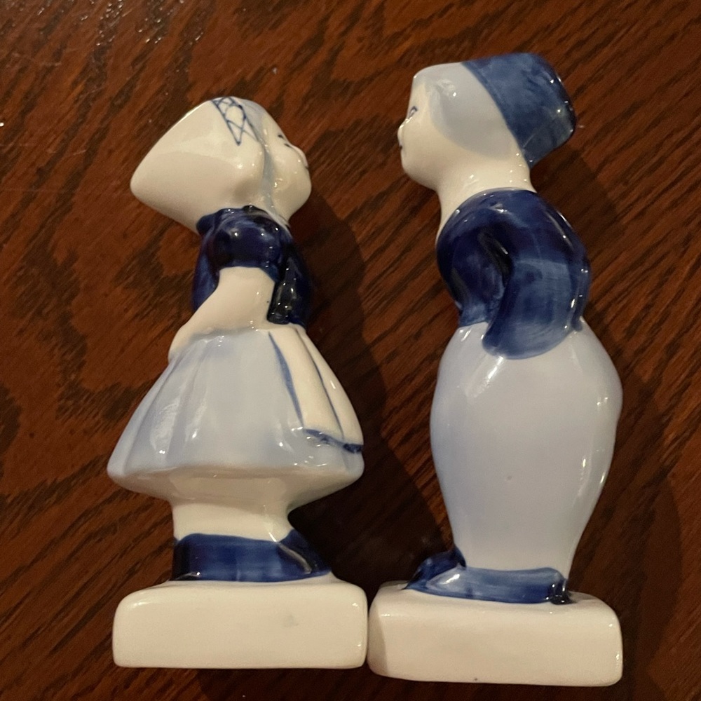 DELFT Salt & Pepper Shakers